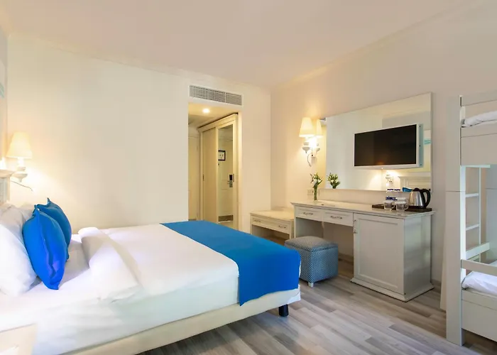 Selectum Collection Bodrum 5* Akyarlar