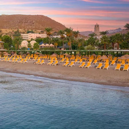 Selectum Collection Bodrum 5* Akyarlar