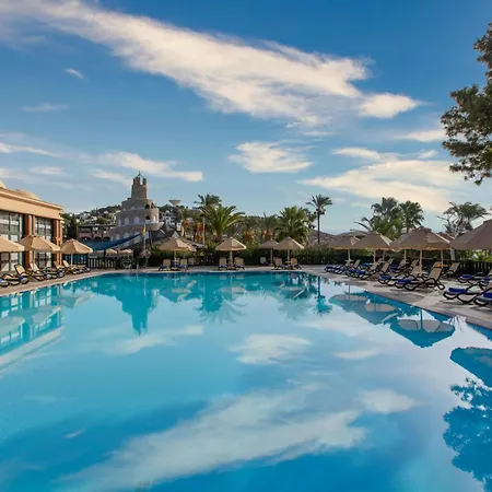 Selectum Collection Bodrum 5* Akyarlar